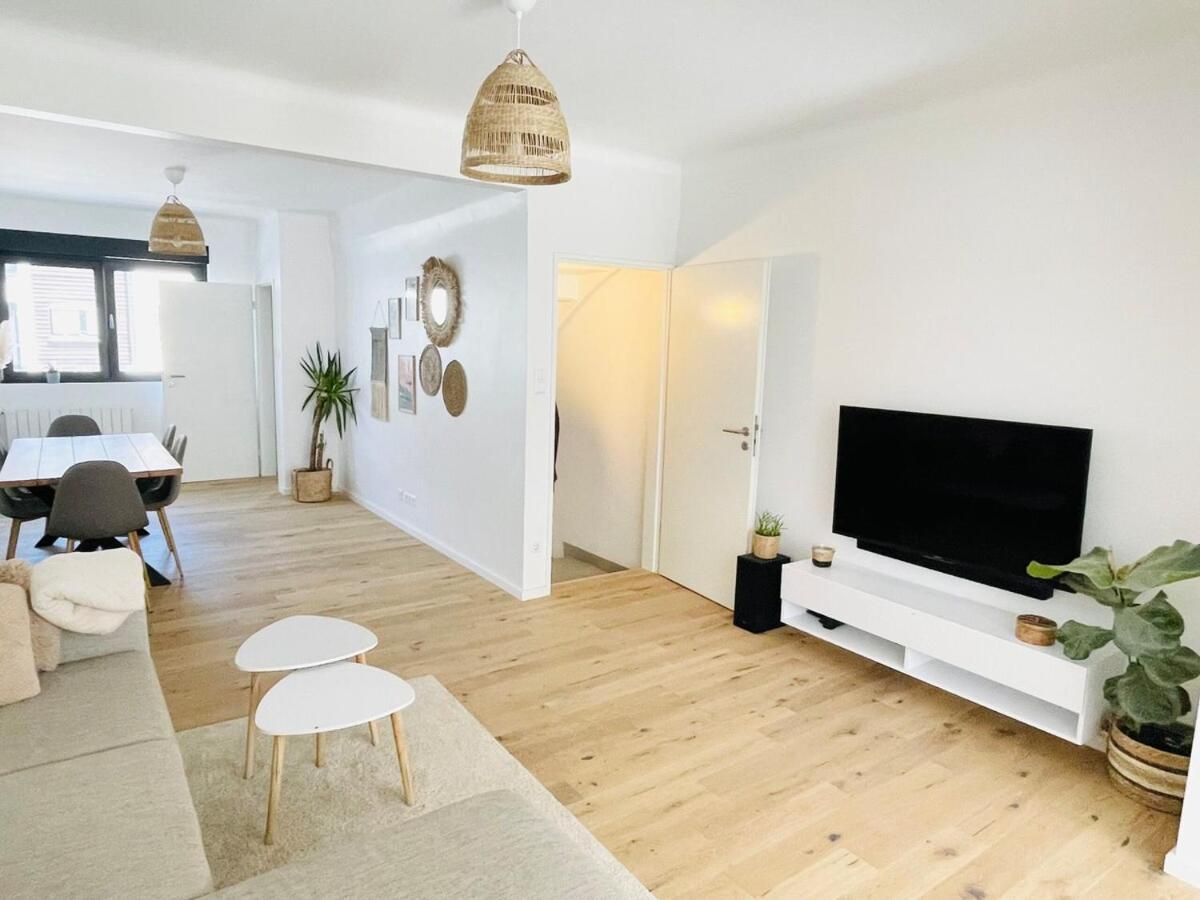 Апартаменты Large Townhouse With A Private Garden-Dif1 Дифферданж Экстерьер фото